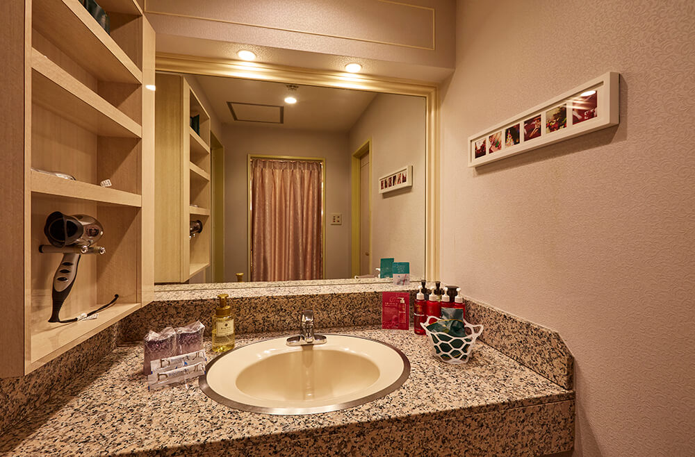 Cherry pink -room.NO602-
